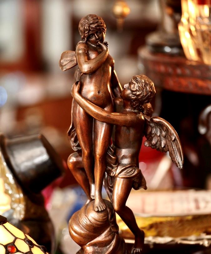 antique / collectibles - Patinated alloy